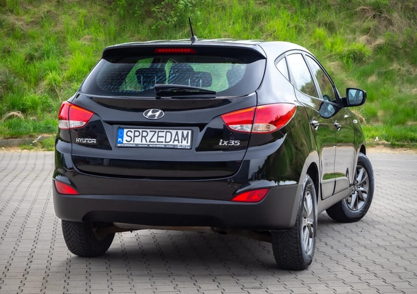 Hyundai ix35 cena 49900 przebieg: 119000, rok produkcji 2015 z Głogów małe 781